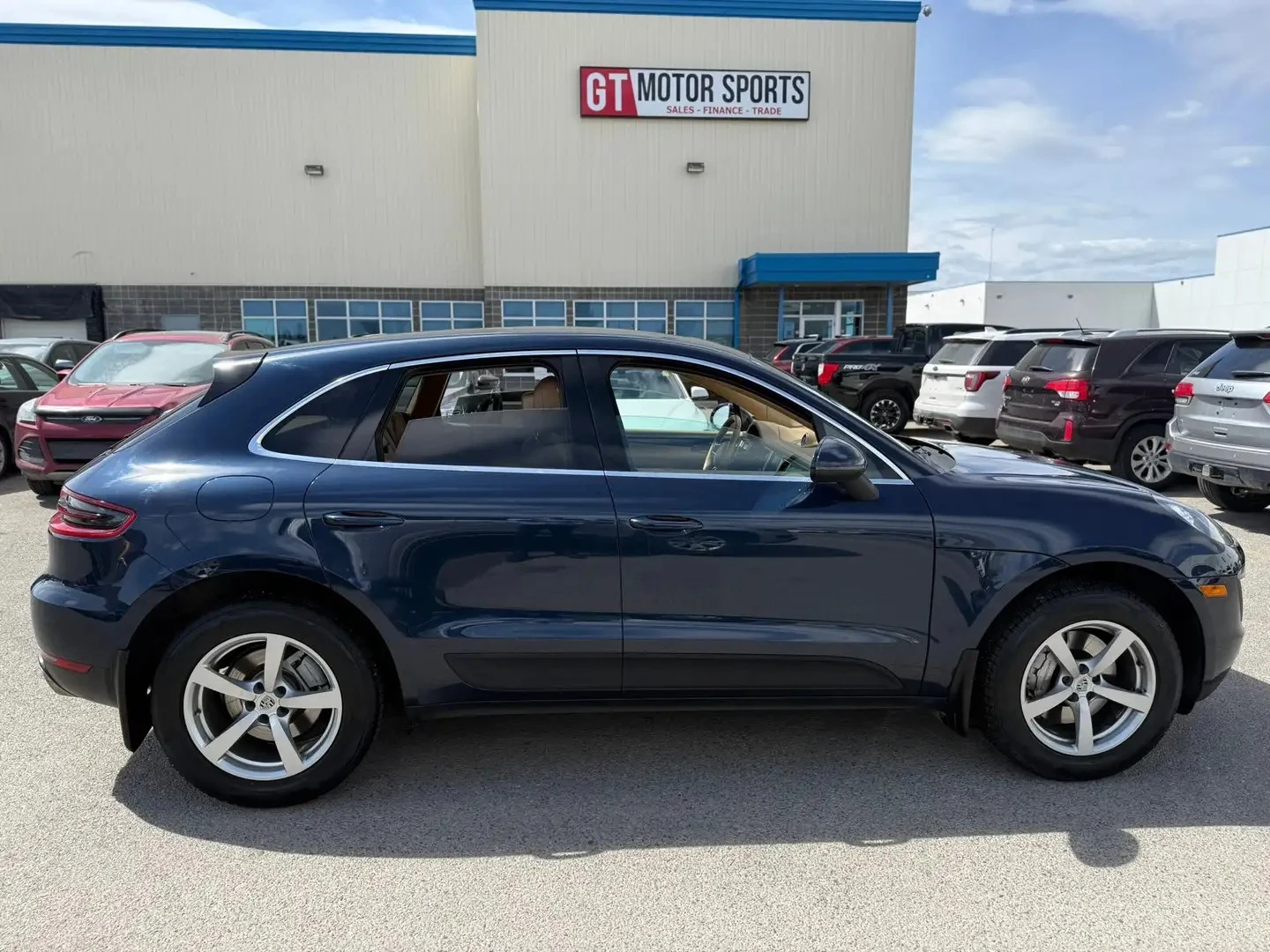 Porsche Macan S* AWD* PANO* ОБДУХ, снимка 10 - Автомобили и джипове - 55468298