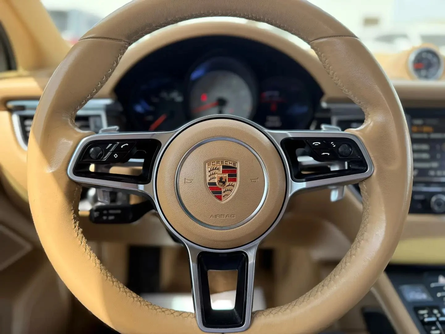 Porsche Macan S* AWD* PANO* ОБДУХ, снимка 5 - Автомобили и джипове - 55468298