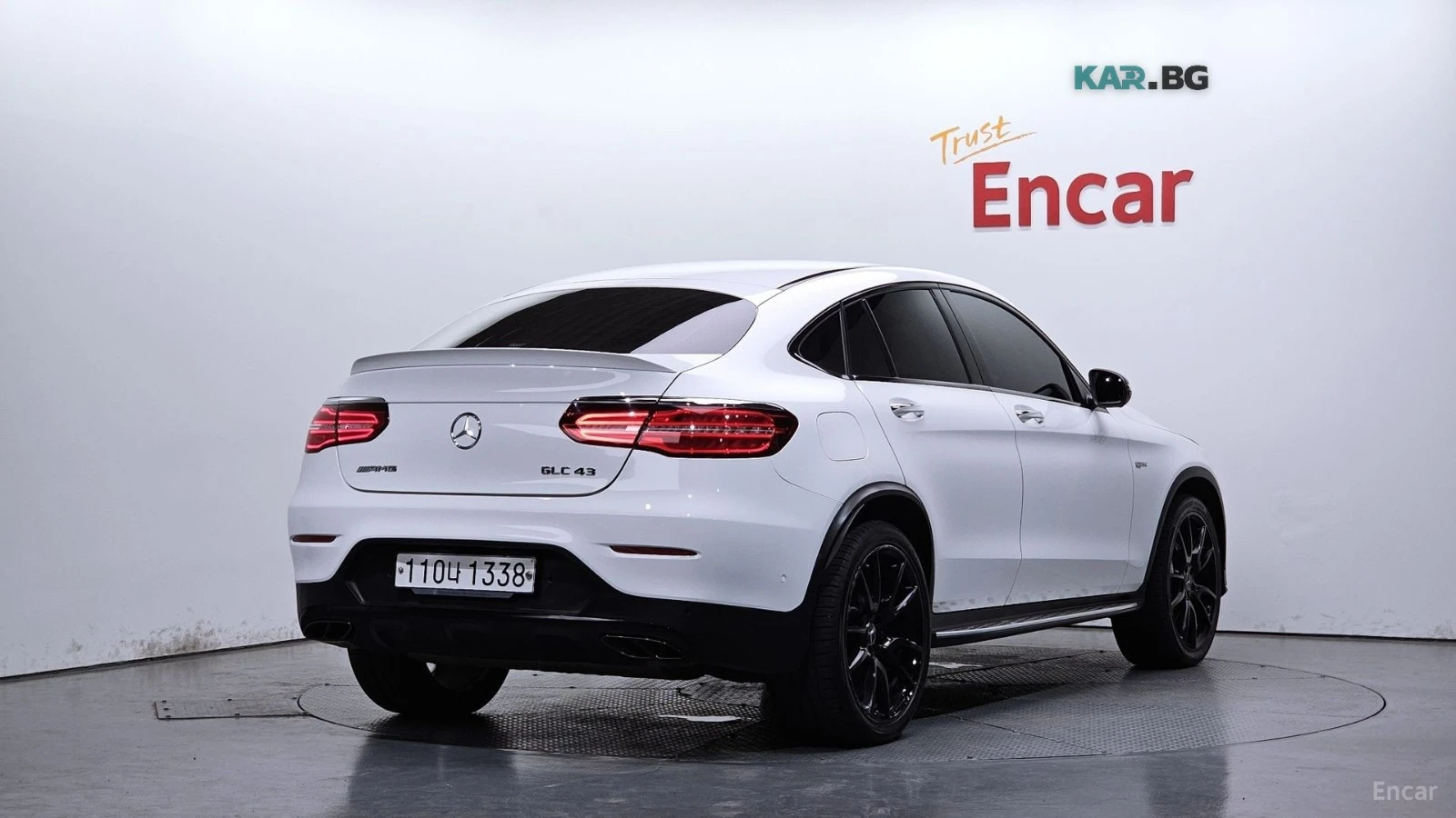 Mercedes-Benz GLC 43 AMG HUD* 360* КОЖА* НАВИ* ПАНО* АВТОКРЕДИТ, снимка 2 - Автомобили и джипове - 55724137