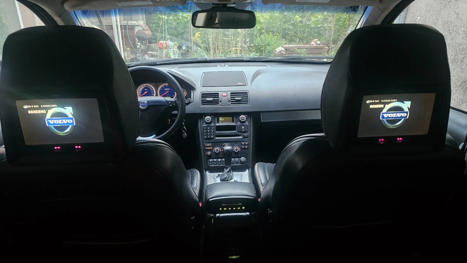 Volvo Xc90 4.4 V8, снимка 8 - Автомобили и джипове - 55744410