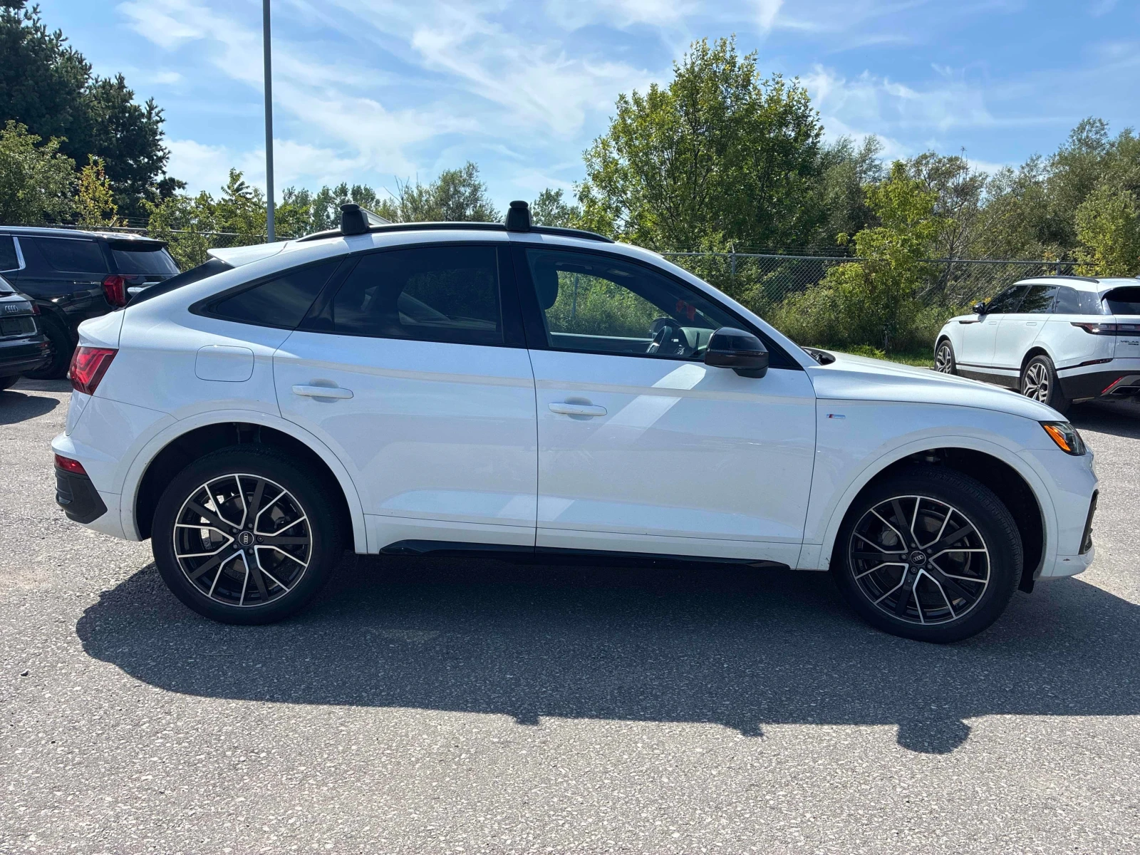 Audi Q5 * Progressiv * CARFAX * ОПЦИЯ ЗА ФИНАНСИРАНЕ , снимка 3 - Автомобили и джипове - 55837939