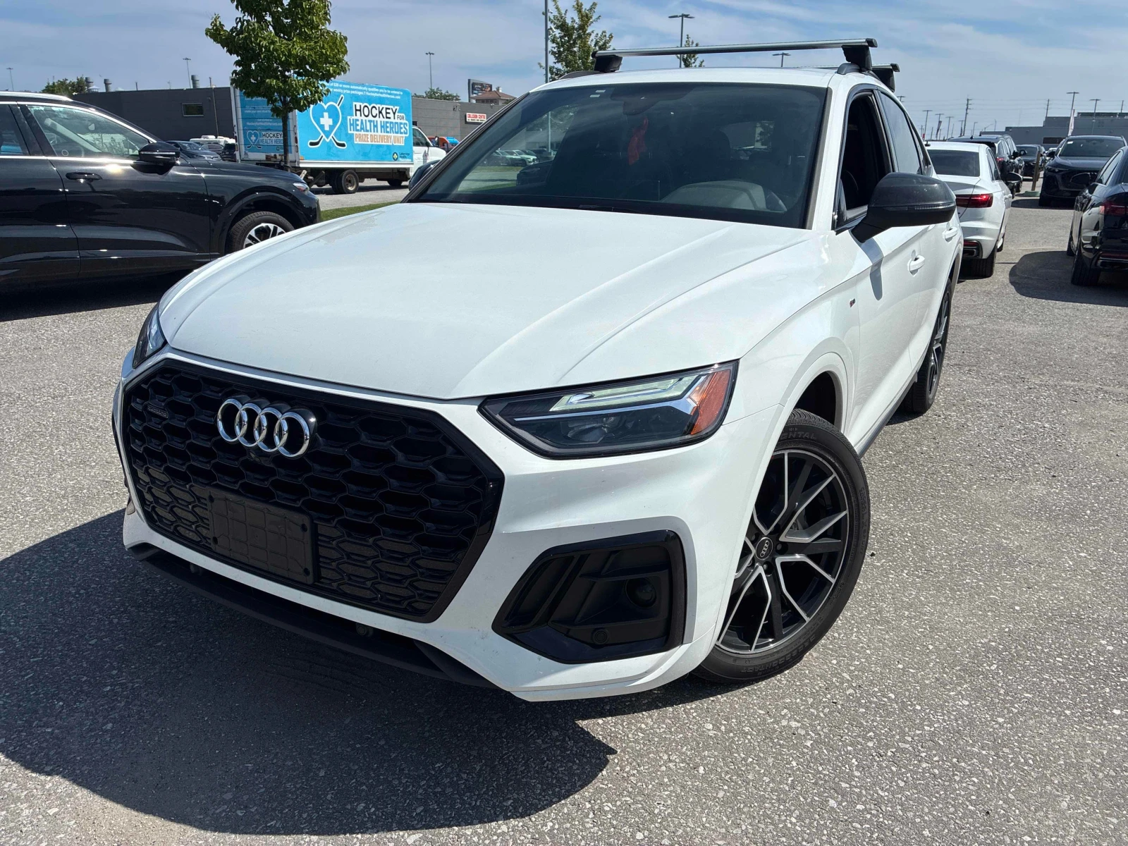 Audi Q5 * Progressiv * CARFAX * ОПЦИЯ ЗА ФИНАНСИРАНЕ , снимка 15 - Автомобили и джипове - 55837939