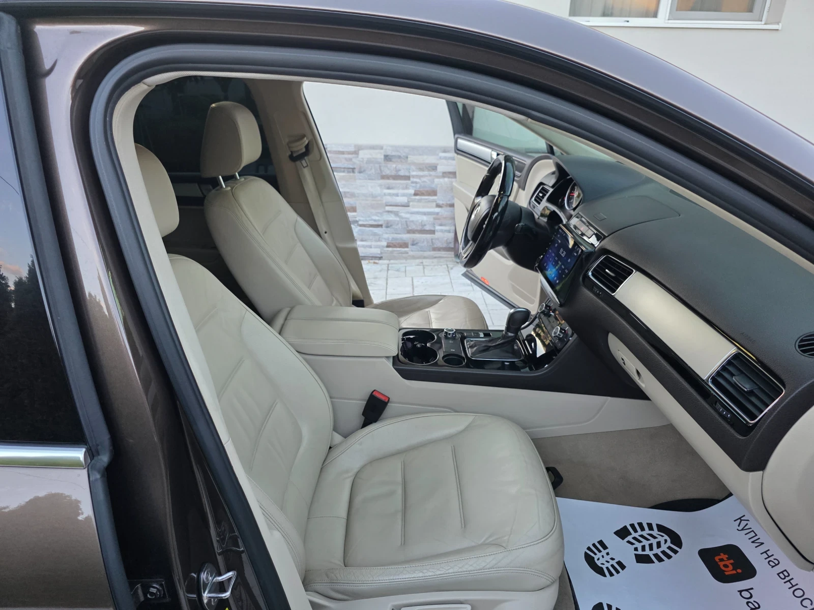 VW Touareg 3.0 TDI  ПРУЖИНА НАПЪЛНО ОБСЛУЖЕН , снимка 14 - Автомобили и джипове - 56216173