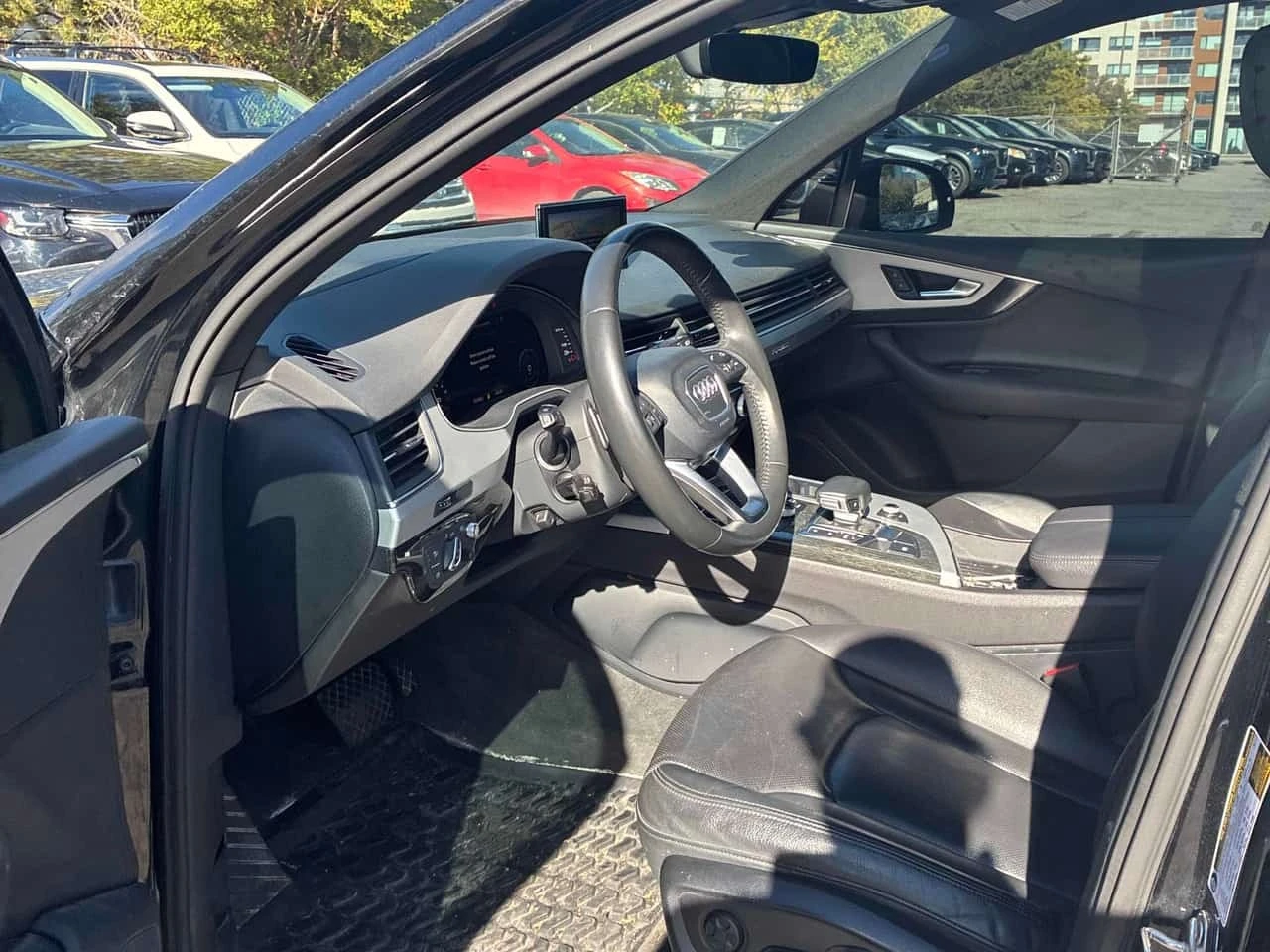 Audi Q7 * Progressiv * CARFAX * ����� �� ����������� *  | Mobile.bg � ����������� 5
