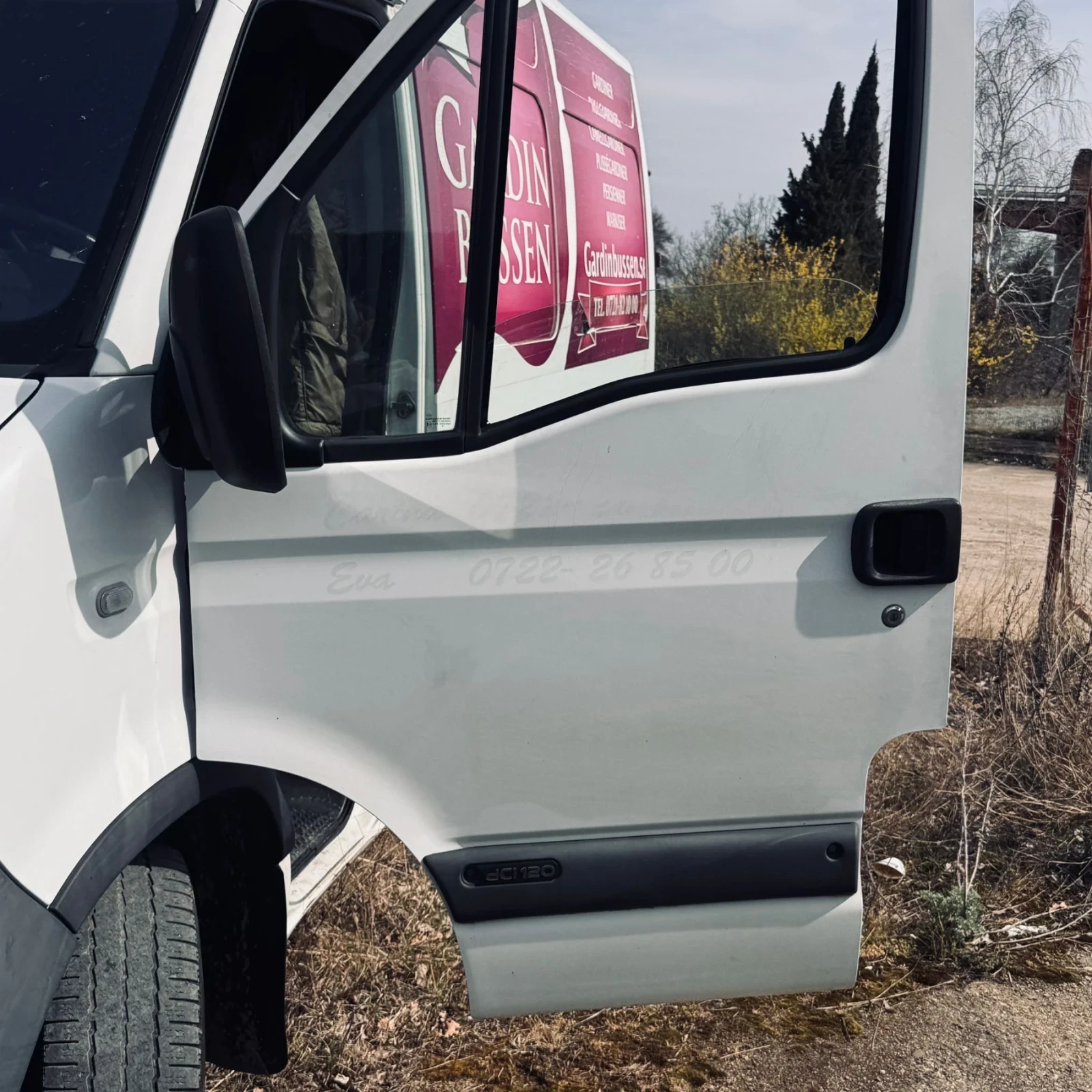 Renault Master 2.5 DCI, снимка 5 - Бусове и автобуси - 54394950