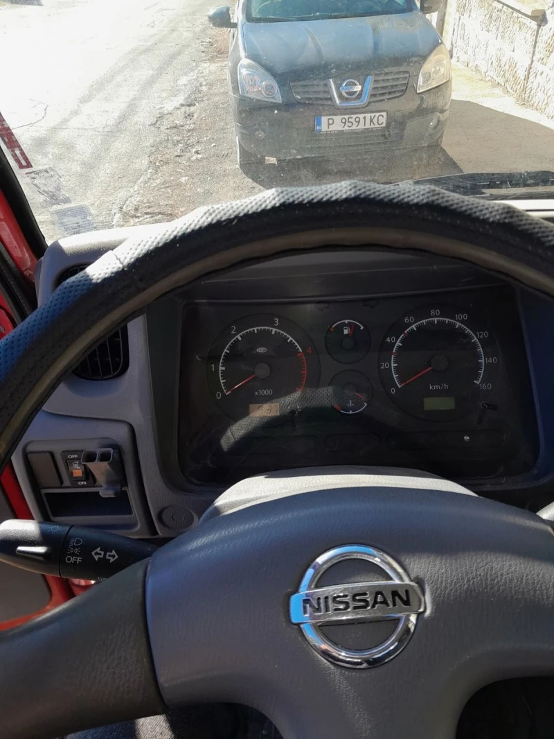 Nissan Kabstar, снимка 4 - Камиони - 46720186