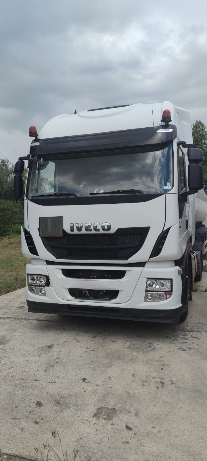 Iveco Stralis, снимка 2 - Камиони - 46168445