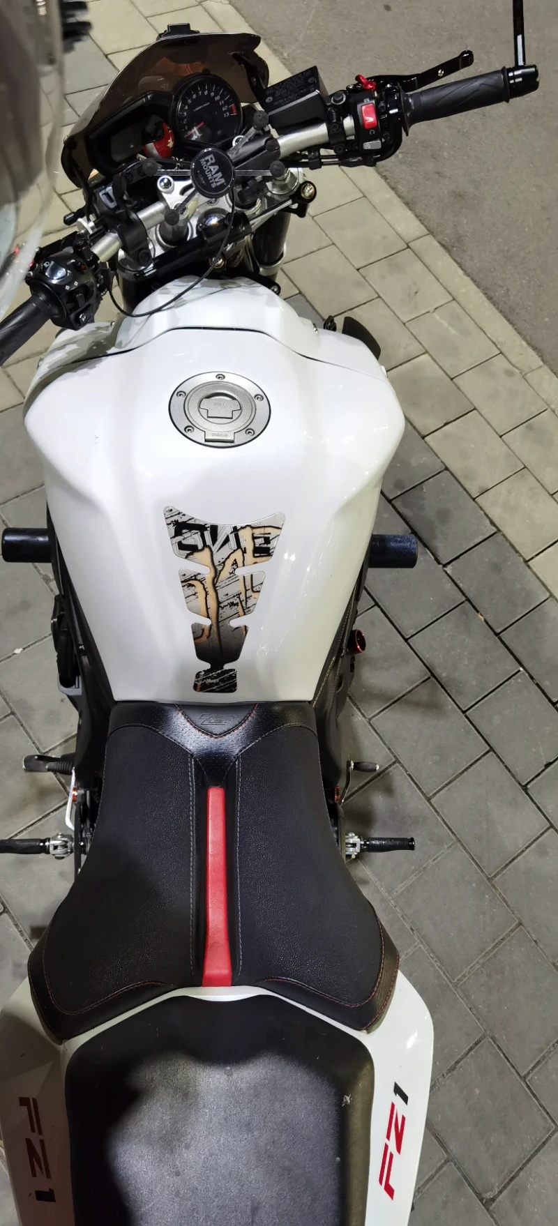 Yamaha FZ1 N ABS, снимка 4 - Мотоциклети и мототехника - 53338661