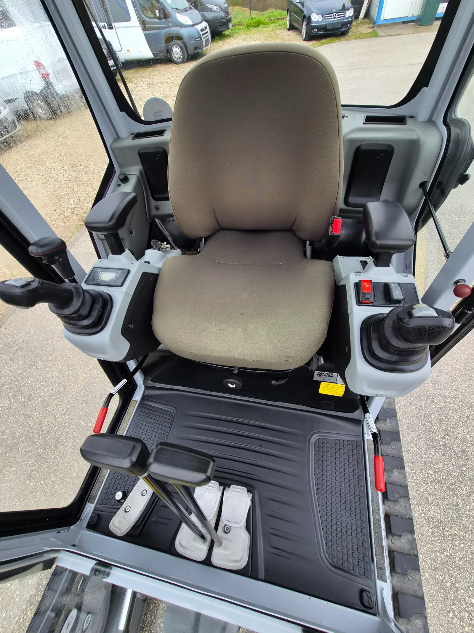 Багер Wacker NEUSON ET24/2.4т/465м.ч/Хидр.бързосмяна+ POWERTILT, снимка 10 - Индустриална техника - 54130503