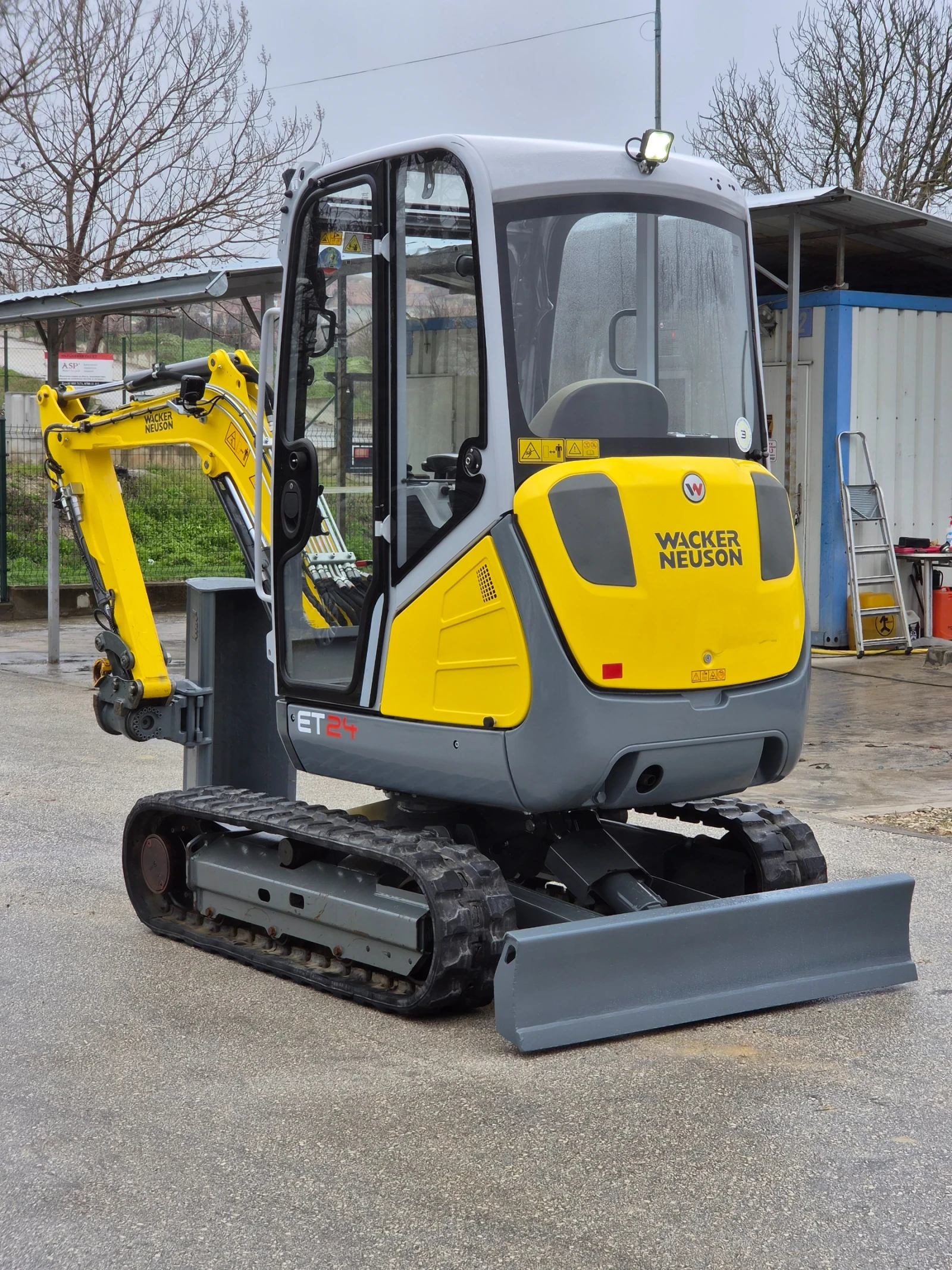 Багер Wacker NEUSON ET24/2.4т/465м.ч/Хидр.бързосмяна+ POWERTILT, снимка 6 - Индустриална техника - 54130503