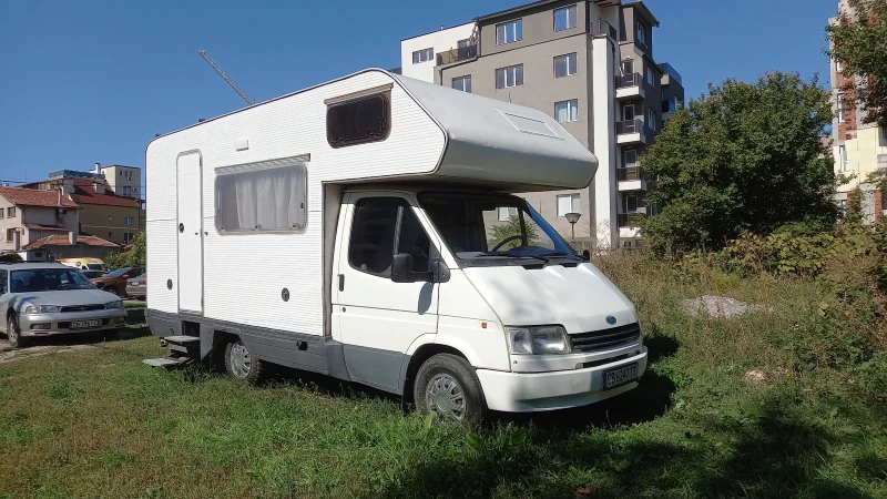 Кемпер Ford, снимка 1 - Каравани и кемпери - 47390489