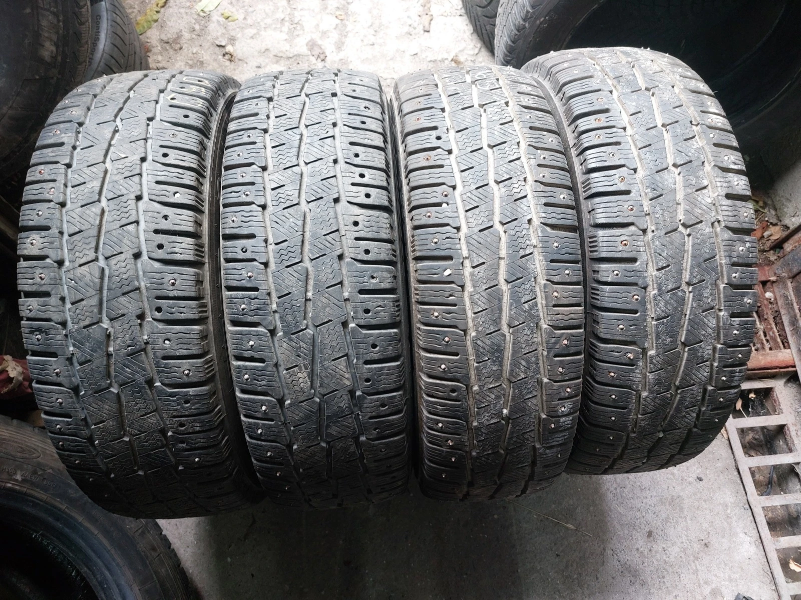 ���� 215/65R16 | Mobile.bg � ����������� 1