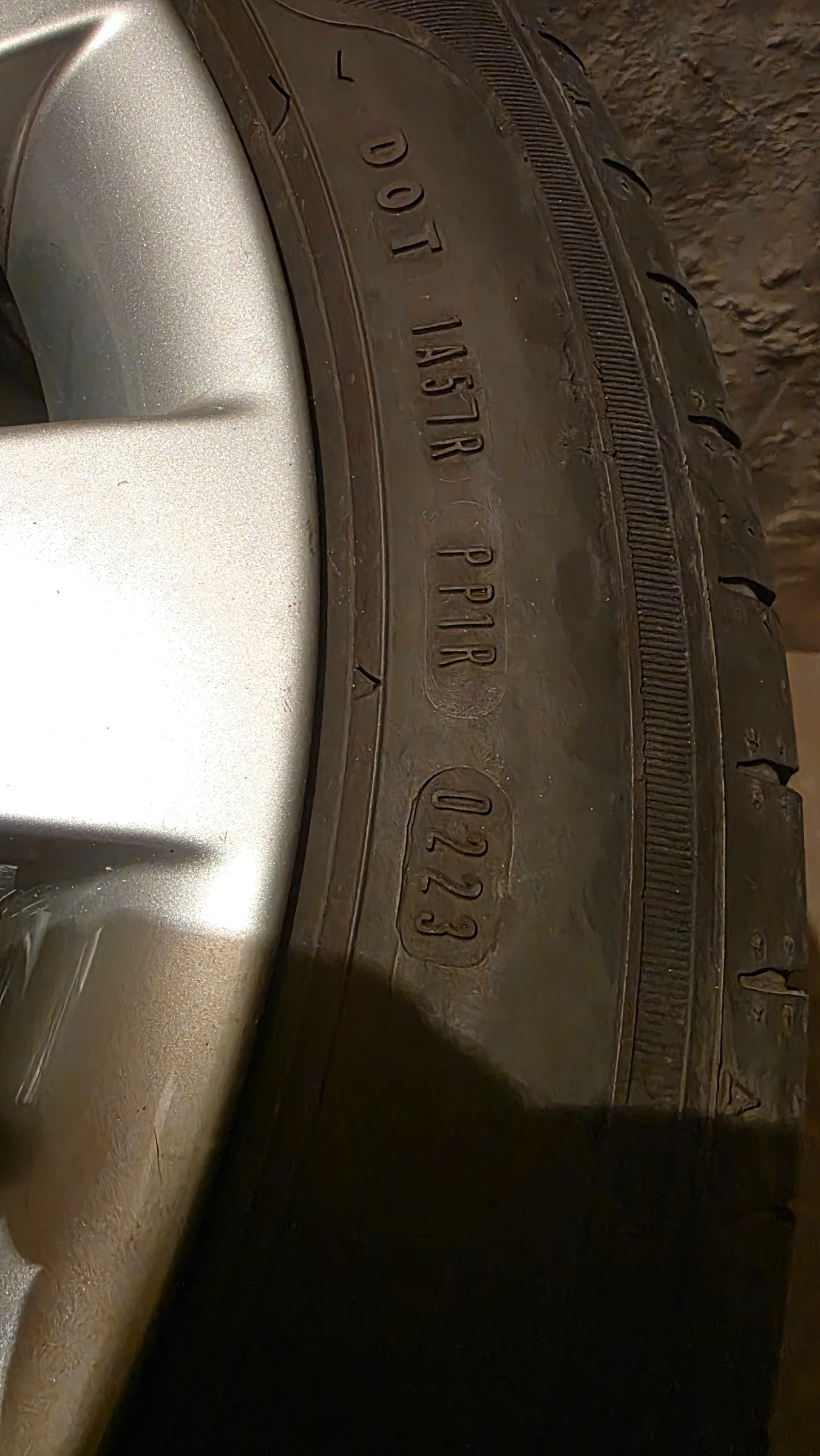 Гуми с джанти Sava 225/45R17, снимка 7 - Гуми и джанти - 55579900