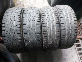 Гуми Зимни 215/65R16, снимка 1 - Гуми и джанти - 39129167