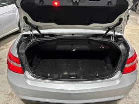 Mercedes-Benz E 350 * CARFAX * ЦЕНА ДО БГ, снимка 13