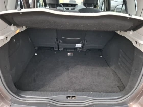 Renault Scenic 1.5 дизел, снимка 17