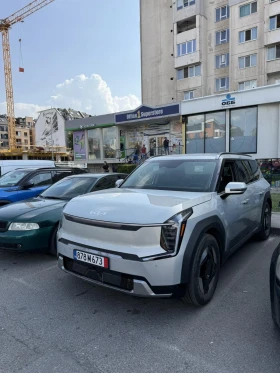 ������ Kia EV9