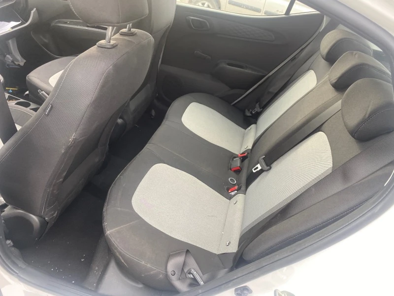 Hyundai I10 1.0 MPI, снимка 8 - Автомобили и джипове - 43533555