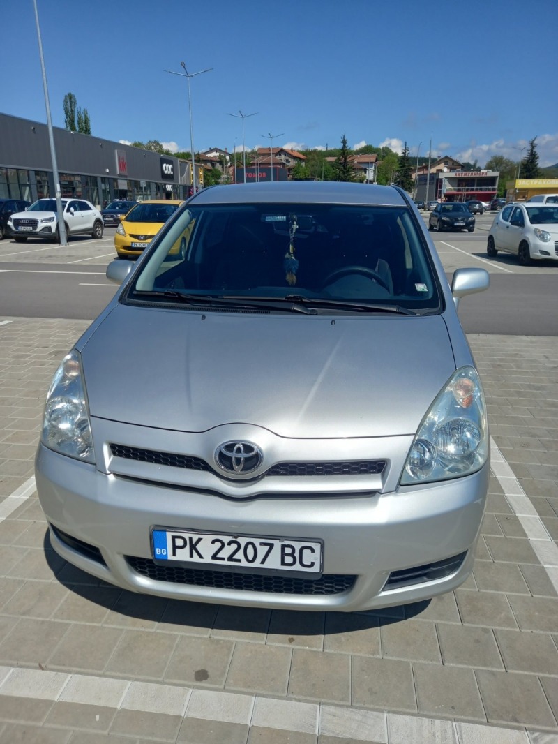 Toyota Corolla verso, снимка 1 - Автомобили и джипове - 45496894