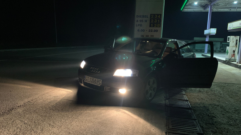 Audi A3, снимка 16 - Автомобили и джипове - 46103666