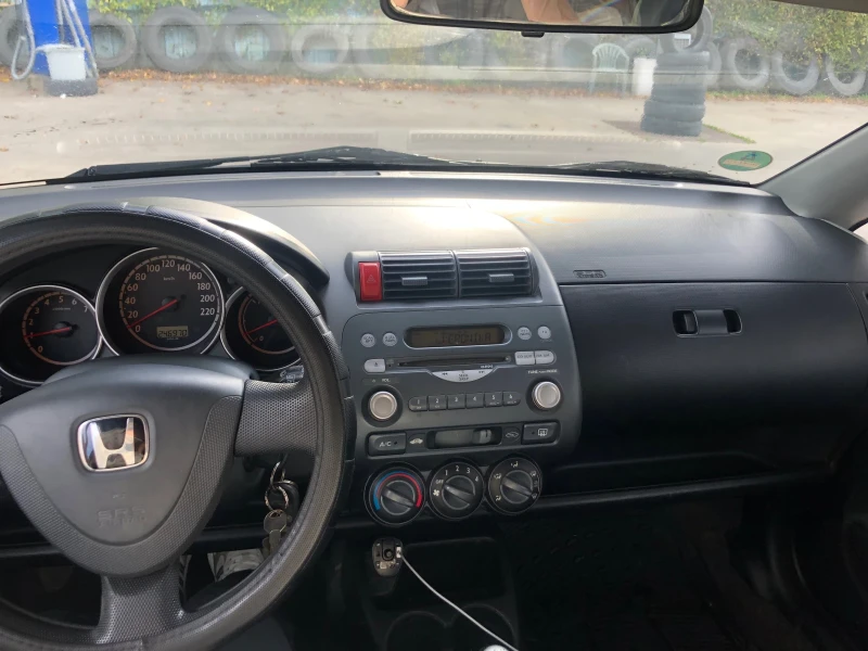 Honda Jazz, снимка 8 - Автомобили и джипове - 47623062