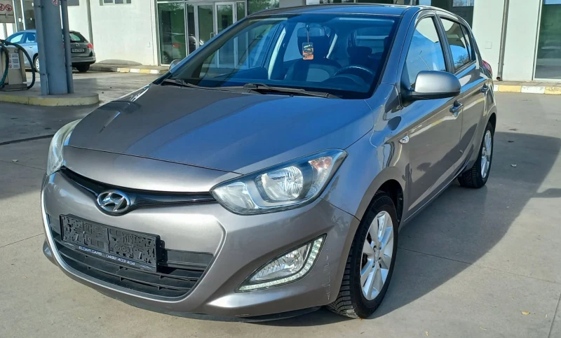 Hyundai I20 1.25i, снимка 1 - Автомобили и джипове - 48104973