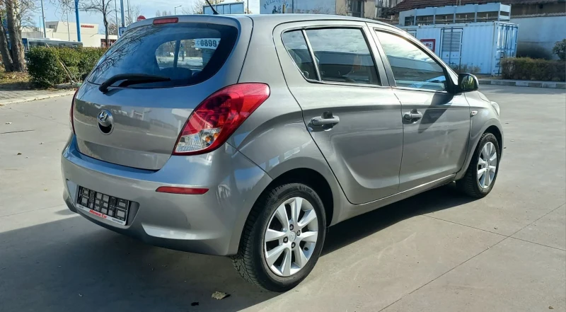 Hyundai I20 1.25i, снимка 4 - Автомобили и джипове - 48104973