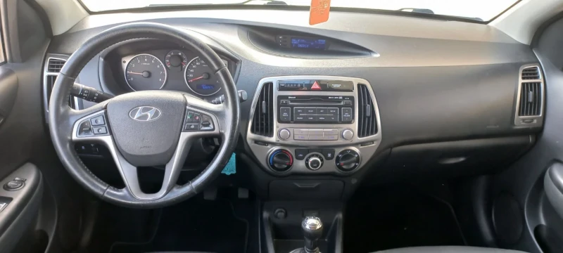 Hyundai I20 1.25i, снимка 11 - Автомобили и джипове - 48104973