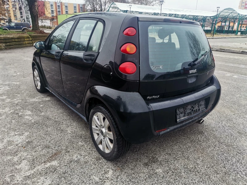 Smart Forfour 1.1  i, снимка 4 - Автомобили и джипове - 48472131