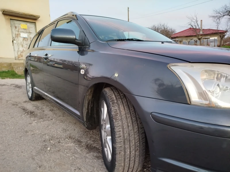 Toyota Avensis, снимка 9 - Автомобили и джипове - 48523575