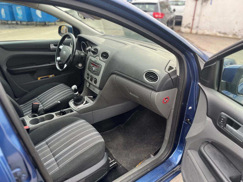 Ford Focus 1.6 TDCI, снимка 9 - Автомобили и джипове - 48808930