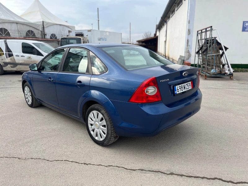 Ford Focus 1.6 TDCI, снимка 6 - Автомобили и джипове - 48808930