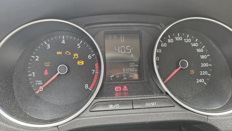 VW Polo 1, 0, снимка 8 - Автомобили и джипове - 50775979