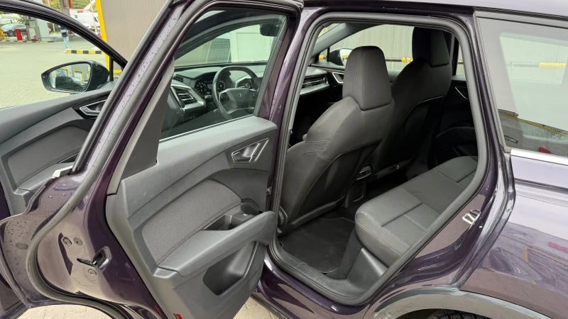 Audi Q4 Audi Q4 50 E-Tron 82Kwh Батерия , снимка 11 - Автомобили и джипове - 51738469