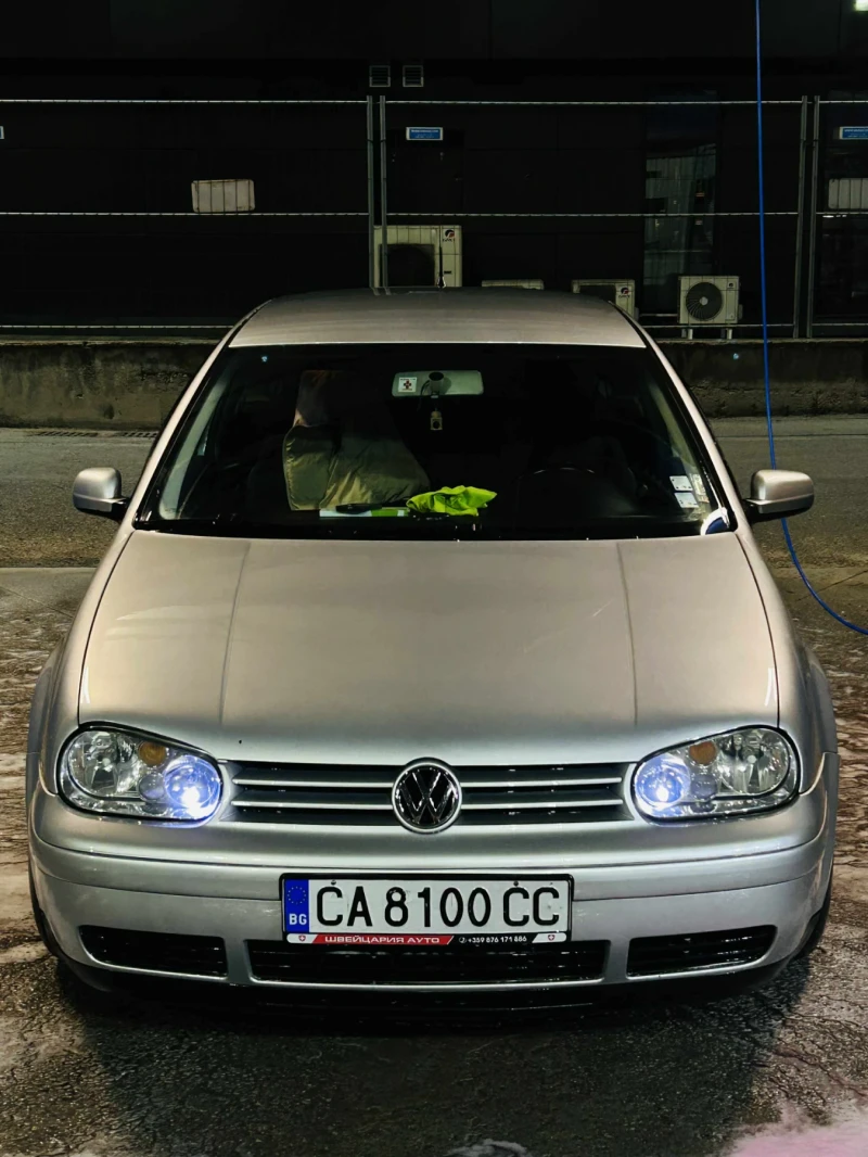 VW Golf, снимка 2 - Автомобили и джипове - 53004493