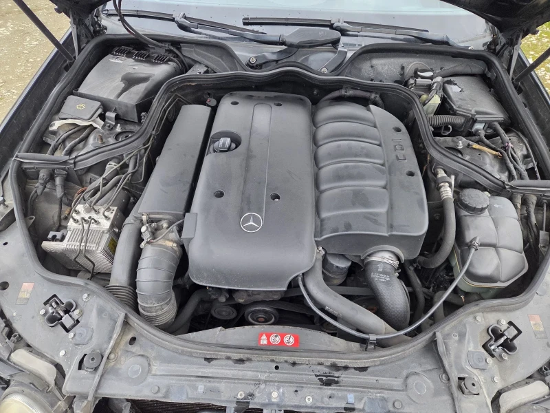 Mercedes-Benz E 270, снимка 10 - Автомобили и джипове - 53247266