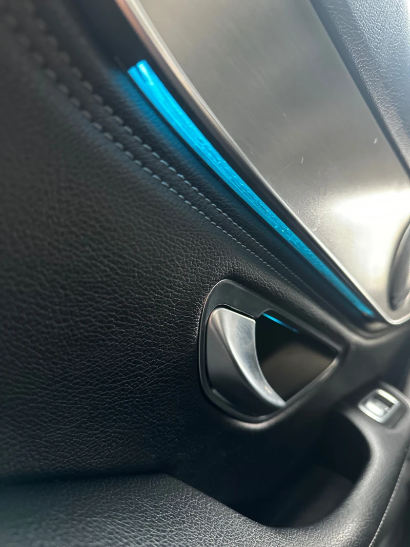 Mercedes-Benz C 220 Регистриран!Обслужен!Каско!Сервизна история!, снимка 14 - Автомобили и джипове - 53599621