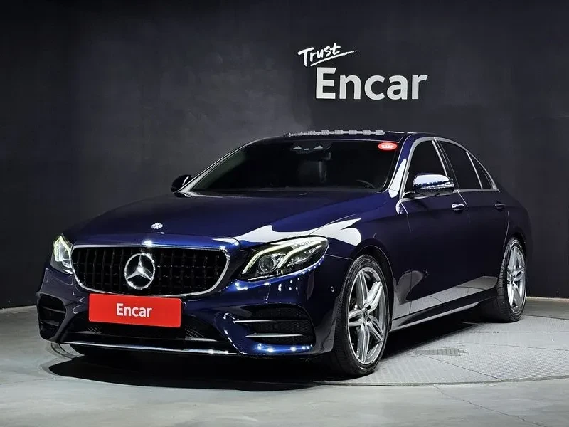 Mercedes-Benz E 300 Amg Line