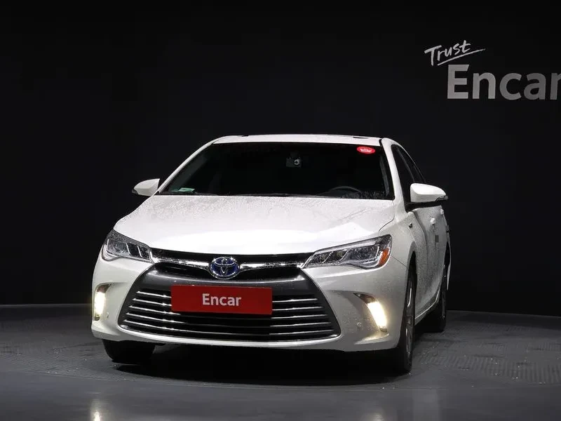 Toyota Camry HYBRID XLE | Mobile.bg � ����������� 3