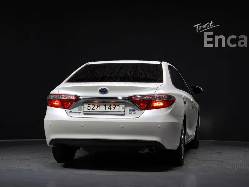 Toyota Camry HYBRID XLE | Mobile.bg � ����������� 4
