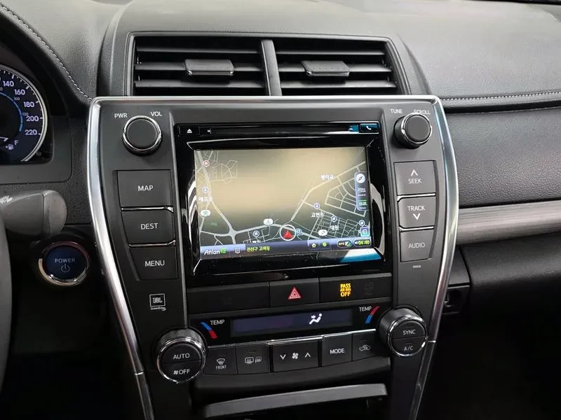 Toyota Camry HYBRID XLE | Mobile.bg � ����������� 14