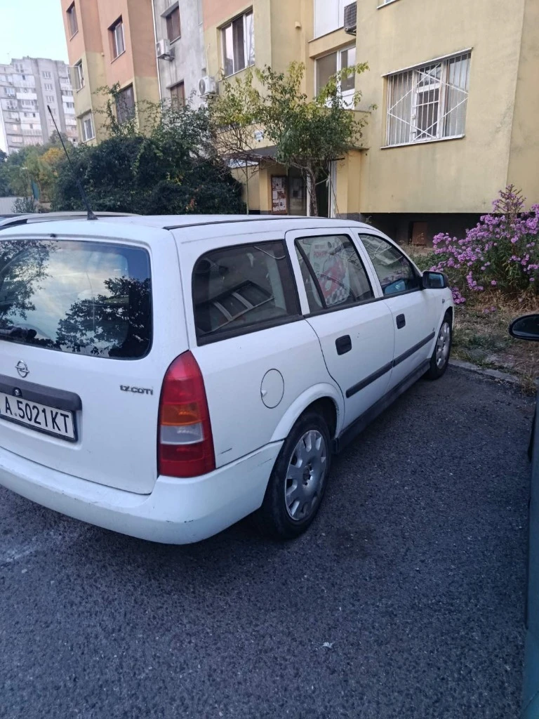 Opel Astra, снимка 2 - Автомобили и джипове - 56739565