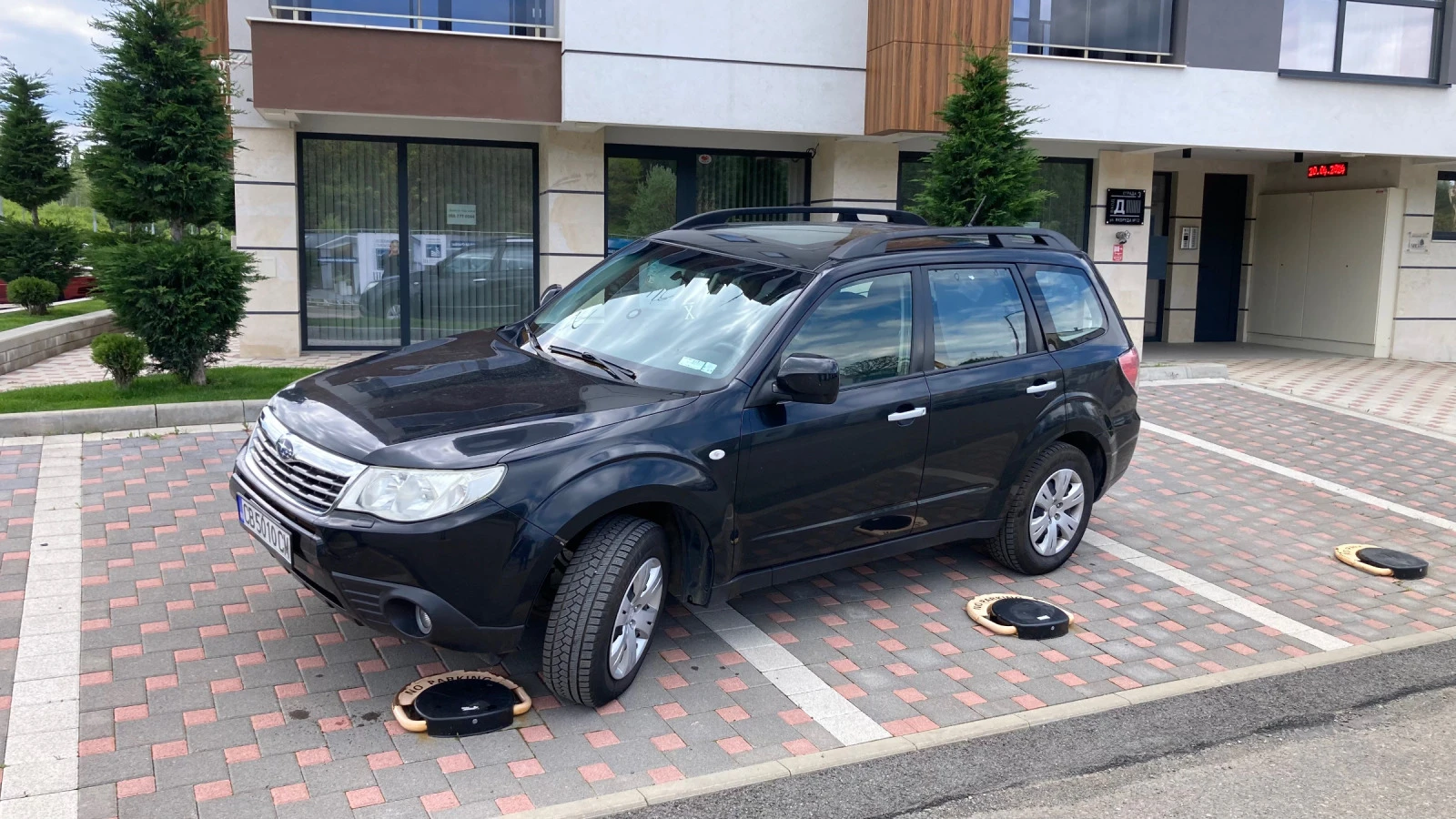 Subaru Forester 2.0i 4x4 NAVI Газ-бензин - [1] 