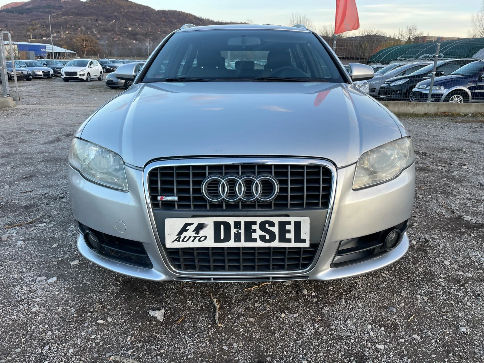 Audi A4 2.0TDI-S-LINE-ITALIA - изображение 2