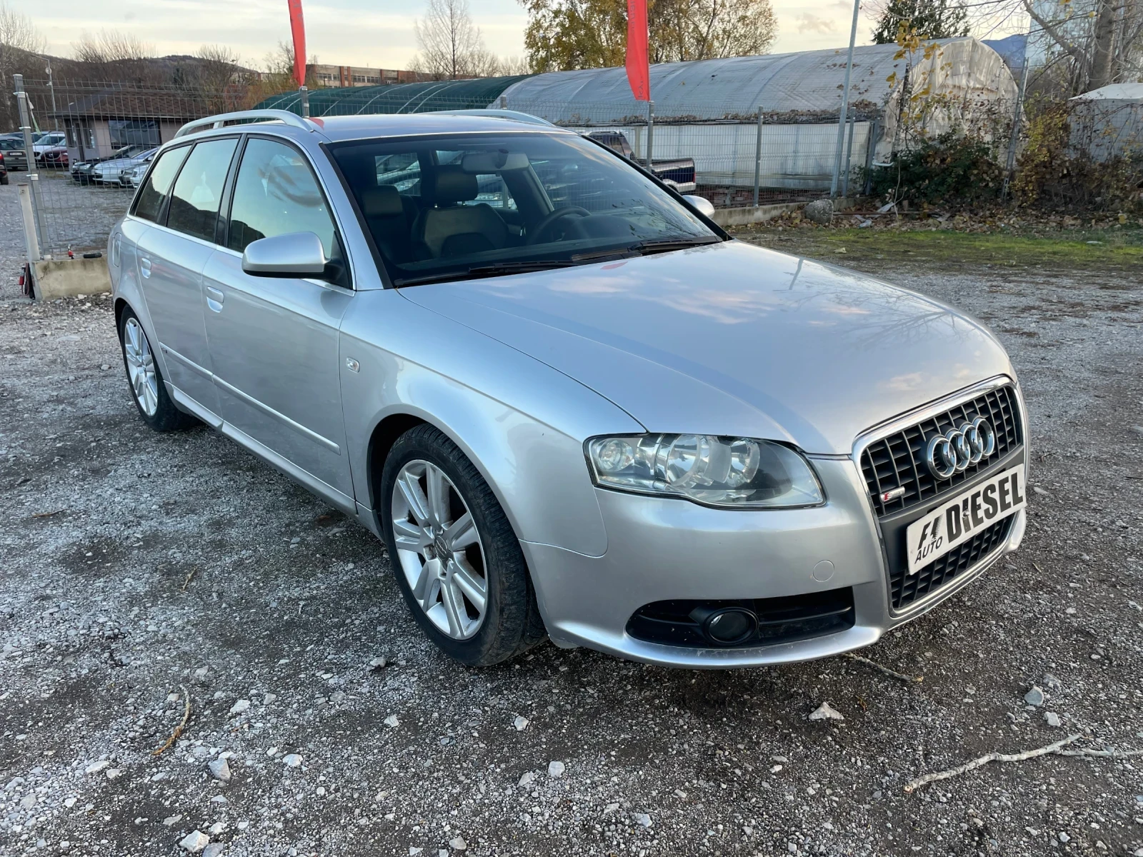 Audi A4 2.0TDI-S-LINE-ITALIA - изображение 3