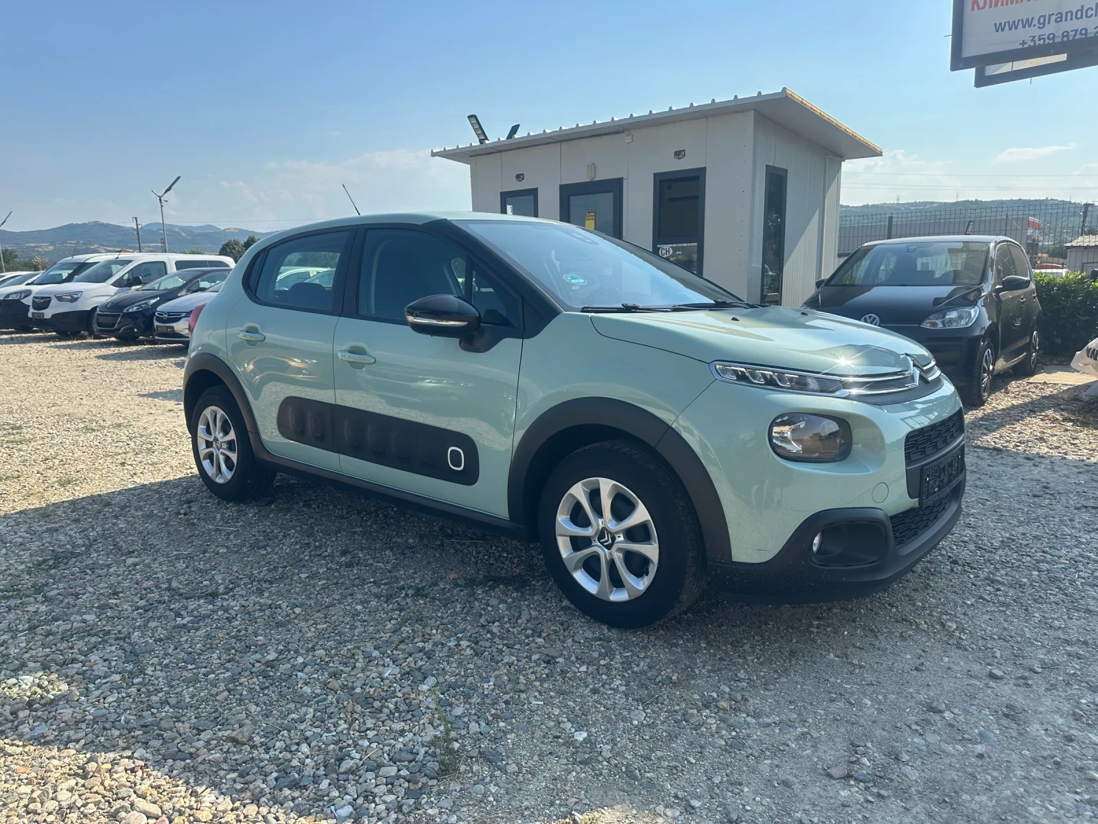 Citroen C3 1.2 PureTech S&S Feel - изображение 3