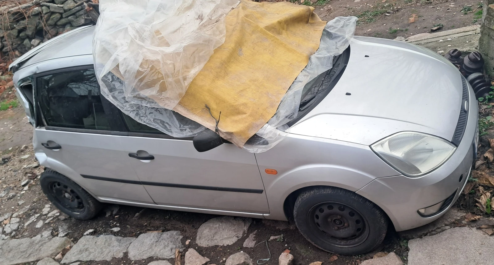 Ford Fiesta 1.4i MK5 На части - изображение 2