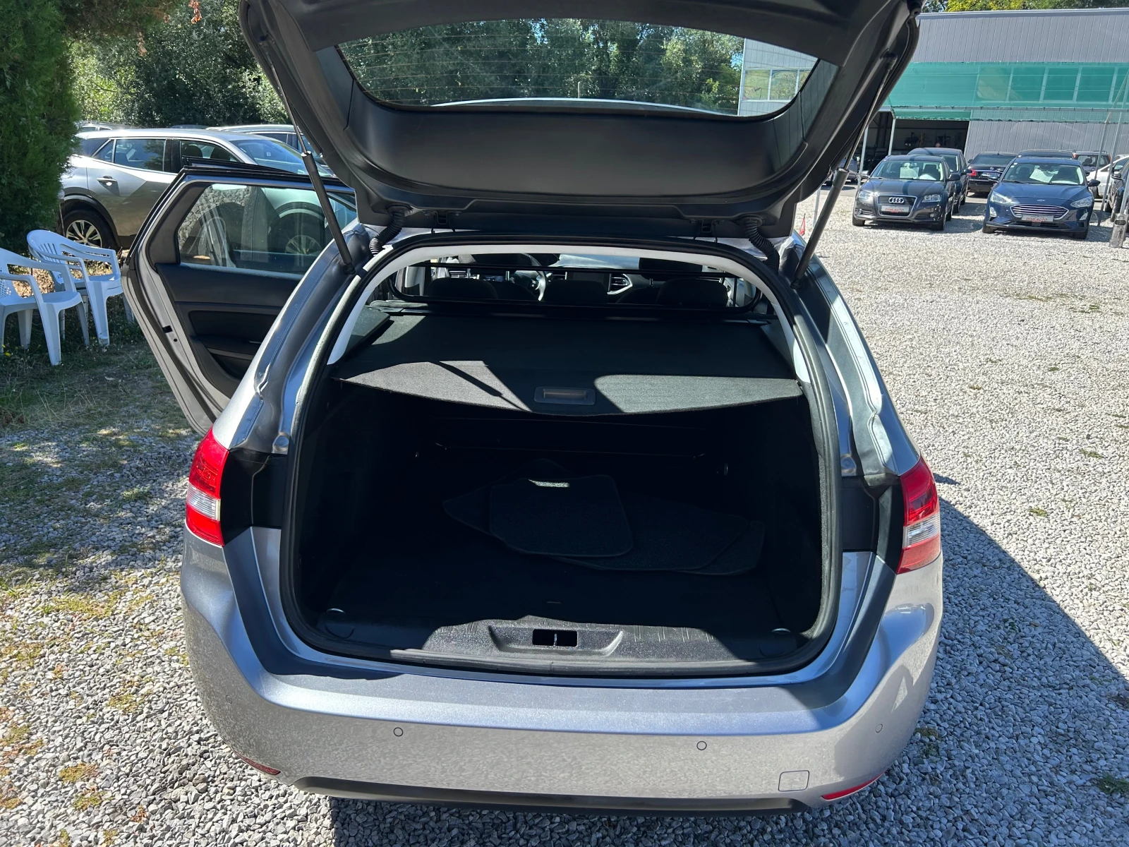 Peugeot 308 1.6HDI EURO6B | Mobile.bg — изображение 17