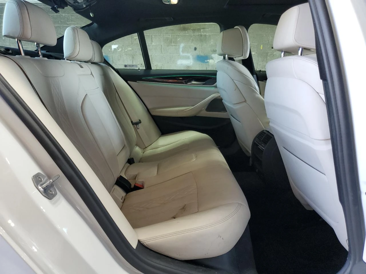 BMW 540 ALPINA* ОБДУХ* МАСАЖ* KEYLESS* HARMAN* M PACK - изображение 10