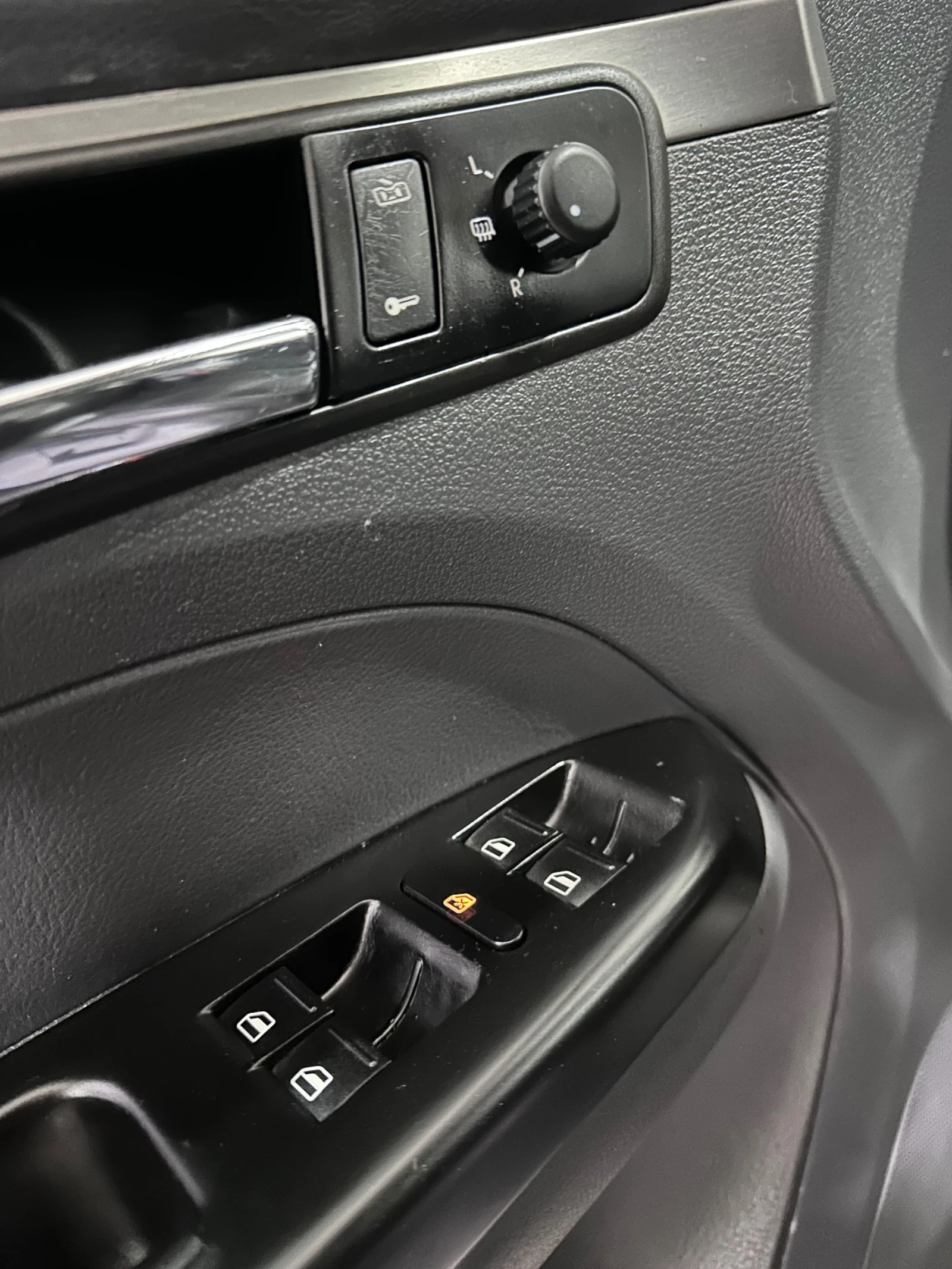 VW Touran * NAVI* * AUTO*  | Mobile.bg   12